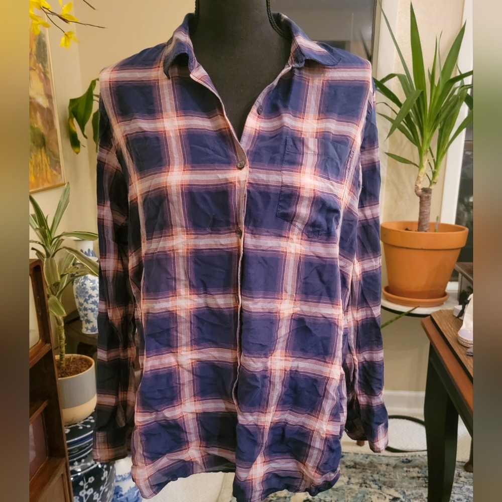 Gap Boyfriend Shirt Lightweight Navy/Pink Plaid M